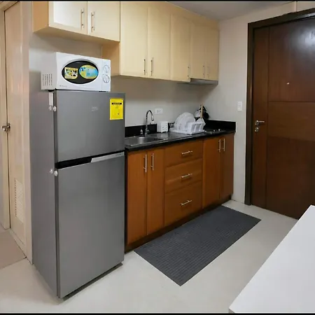 Cozy Stays Near Naia Terminal 3